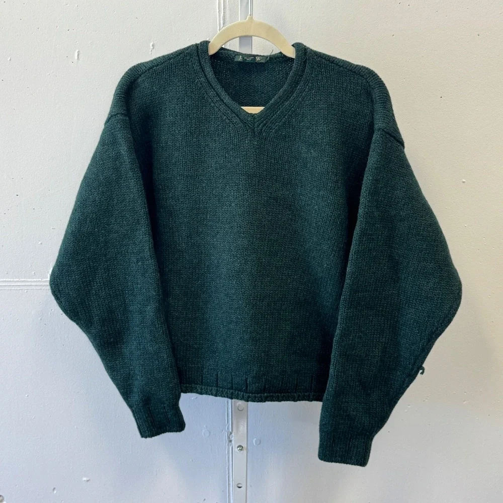 Vintage J. Crew Men's Large Forest Green 100% Wool V-Neck Knit Sweater Pullover